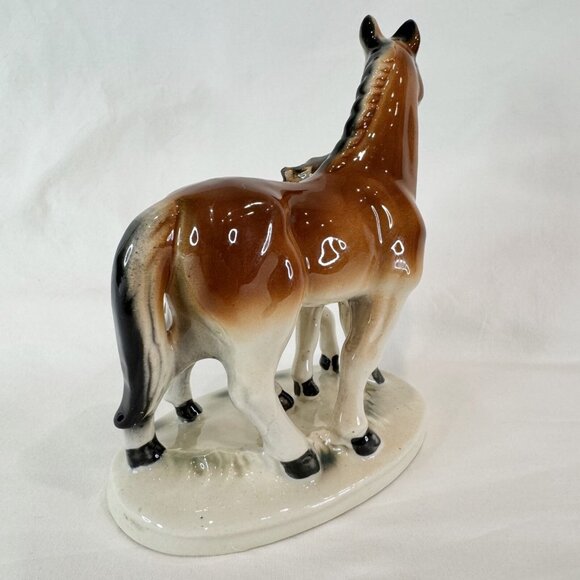 Vintage Porcelain Horse Figurine With Foal Statue Hand Painted Glazed Realistic - Picture 5 of 9